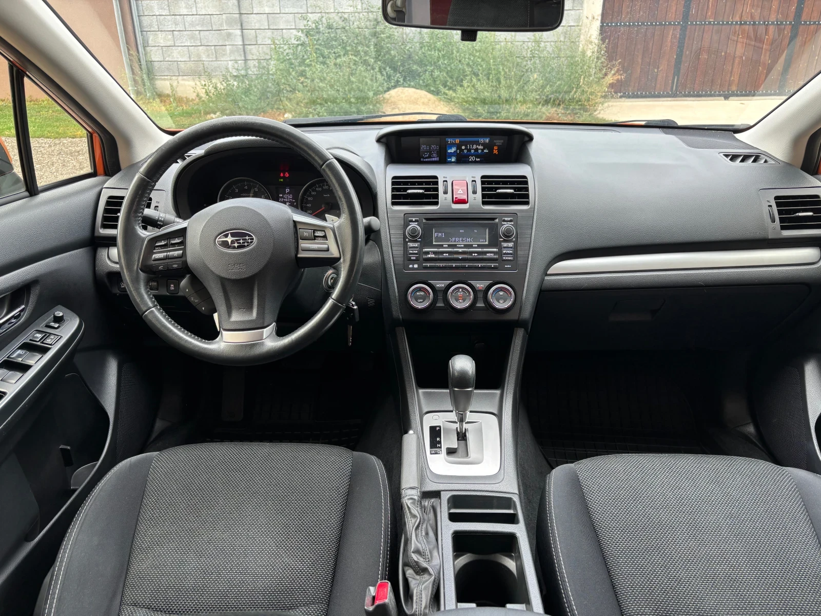 Subaru XV 2.0i 4x4 AVTOMAT SWISS, снимка 9 - Автомобили и джипове - 55656231