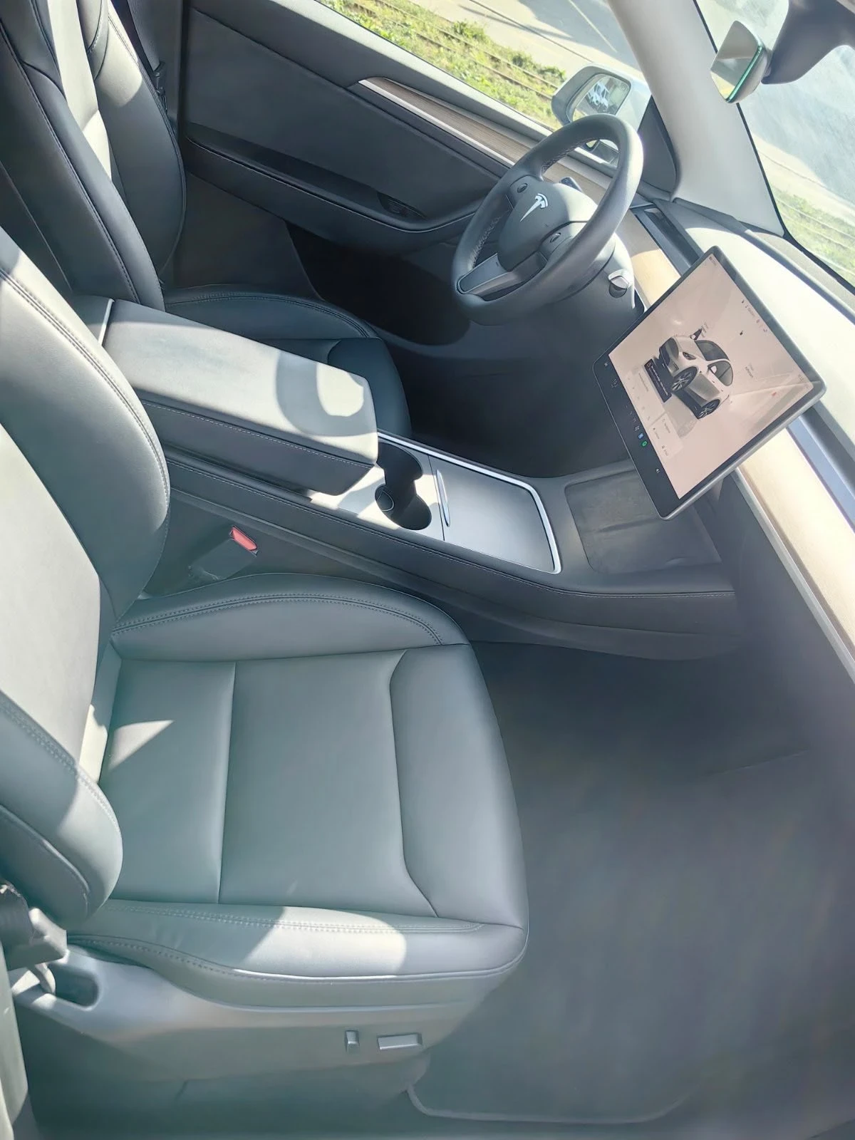 Tesla Model Y Long Range* 4x4* ���������* �������� | Mobile.bg � ����������� 5