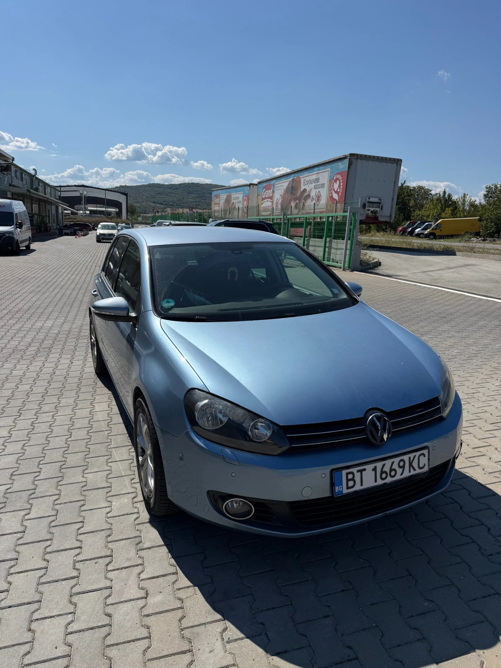 VW Golf, снимка 2 - Автомобили и джипове - 56162502