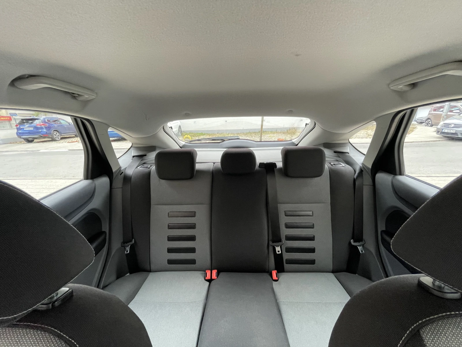 Ford Focus 1.6 Ti-VCT, Titanium, снимка 13 - Автомобили и джипове - 56244318