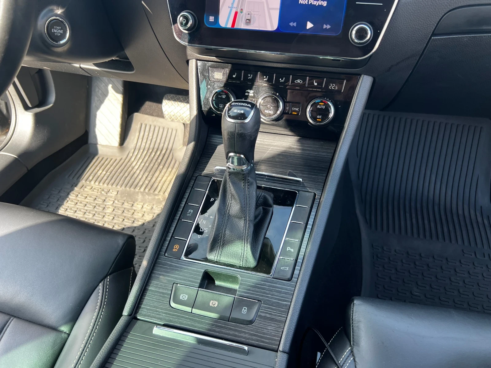 Skoda Superb Style Plus/ 4x4, снимка 11 - Автомобили и джипове - 56645748