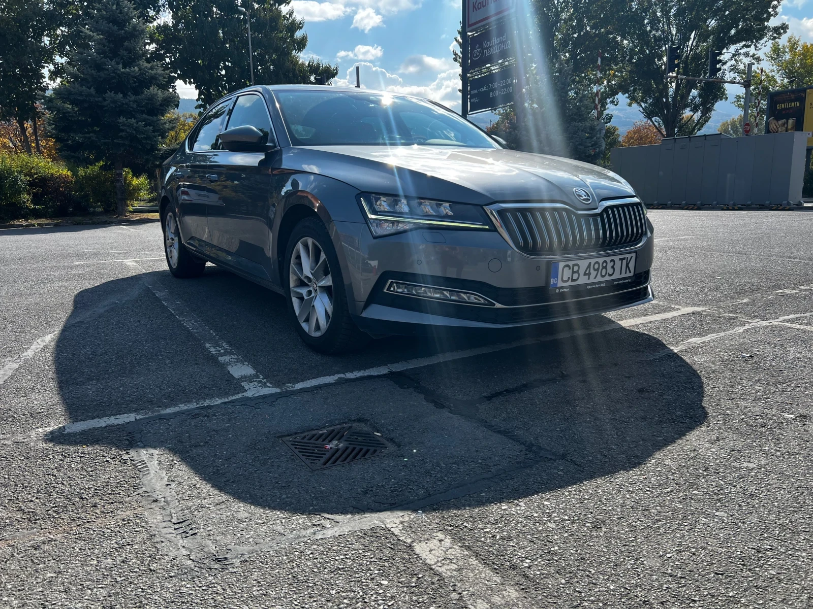 Skoda Superb Style Plus/ 4x4, снимка 2 - Автомобили и джипове - 56645748