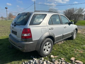 Kia Sorento 2.4i газ.инж. На части, снимка 2