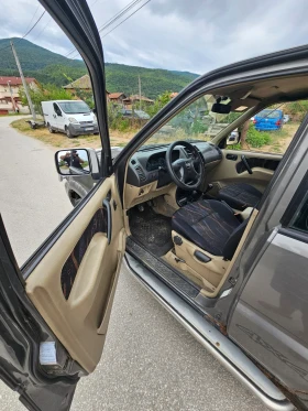 Nissan Terrano, снимка 8