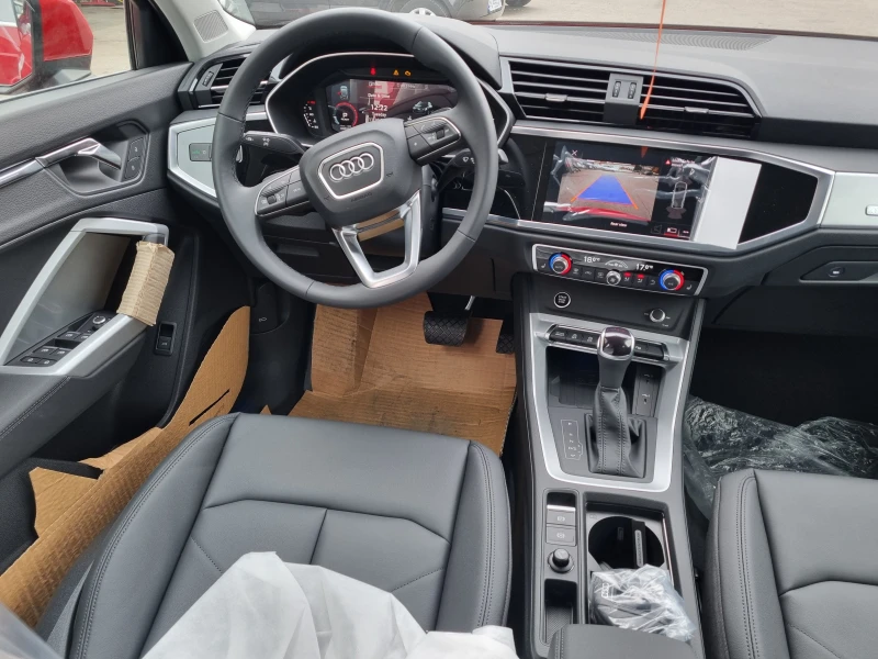 Audi Q3 35 TFSI-HOB!!!Гаранция!!!, снимка 14 - Автомобили и джипове - 38293226