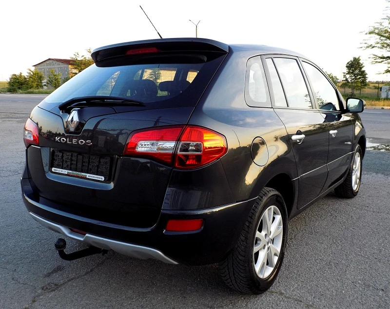 Renault Koleos 2.5i/4x4/FACELIFT/147х. км., снимка 3 - Автомобили и джипове - 45608338