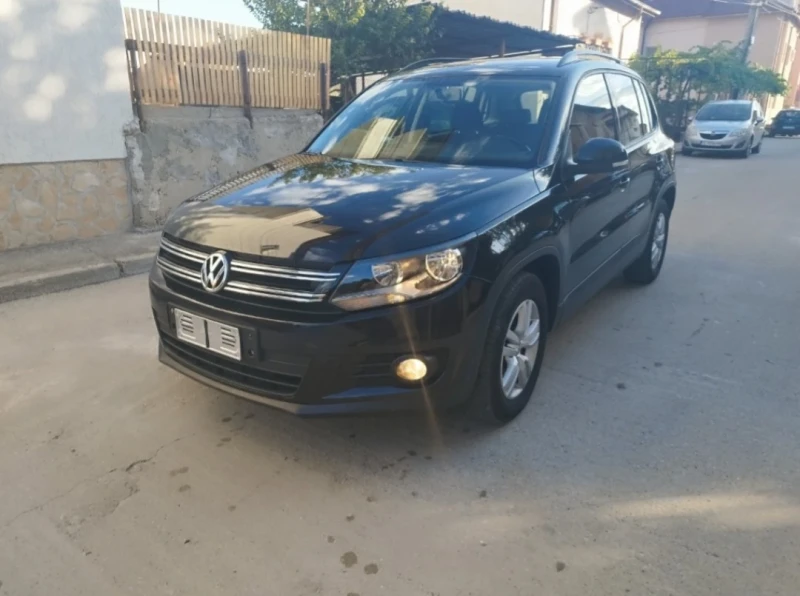 VW Tiguan, снимка 1 - Автомобили и джипове - 47319666