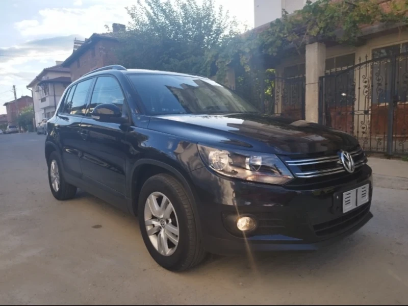 VW Tiguan, снимка 6 - Автомобили и джипове - 47319666