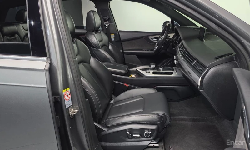 Audi Q7, снимка 11 - Автомобили и джипове - 52706454