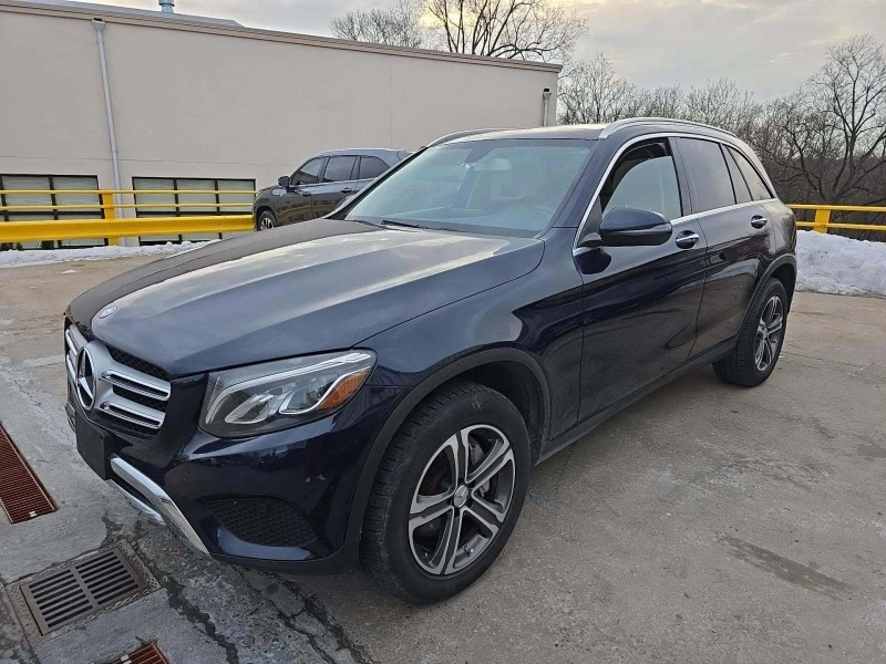 Mercedes-Benz GLC 300 4MATIC* BURMESTER* BLIND SPOT* ПАНО* KEYLESS