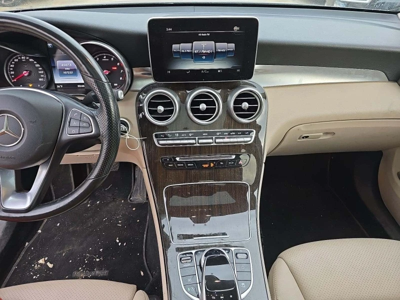Mercedes-Benz GLC 300 4MATIC* BURMESTER* BLIND SPOT* ПАНО* KEYLESS, снимка 5 - Автомобили и джипове - 53109773