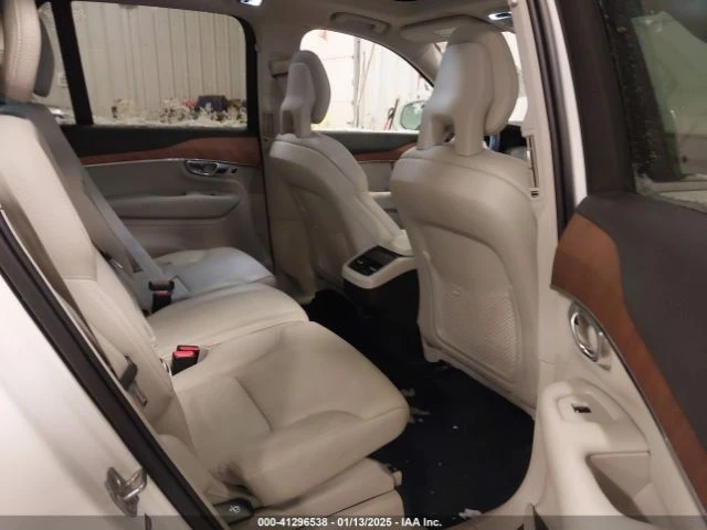 Volvo Xc90 T6 Momentum* 360* Пано* Масаж* Следене* М.точка*  - изображение 10