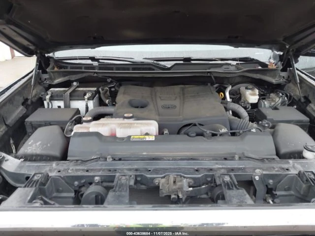 Toyota Tundra PLATINUM AWD/* АВТОКРЕДИТИРАНЕ - изображение 10