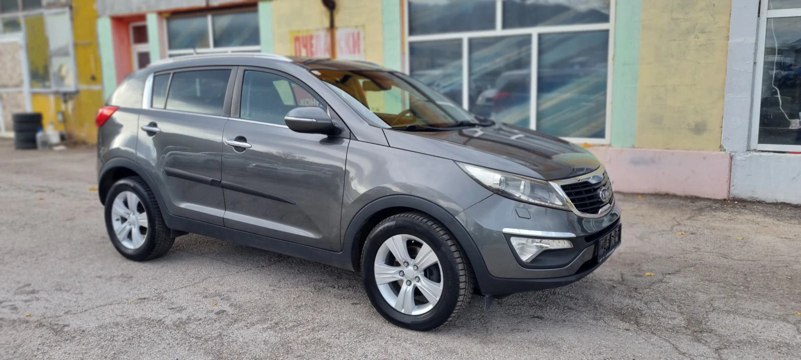 Kia Sportage 2.0 CRDI FULL - изображение 9