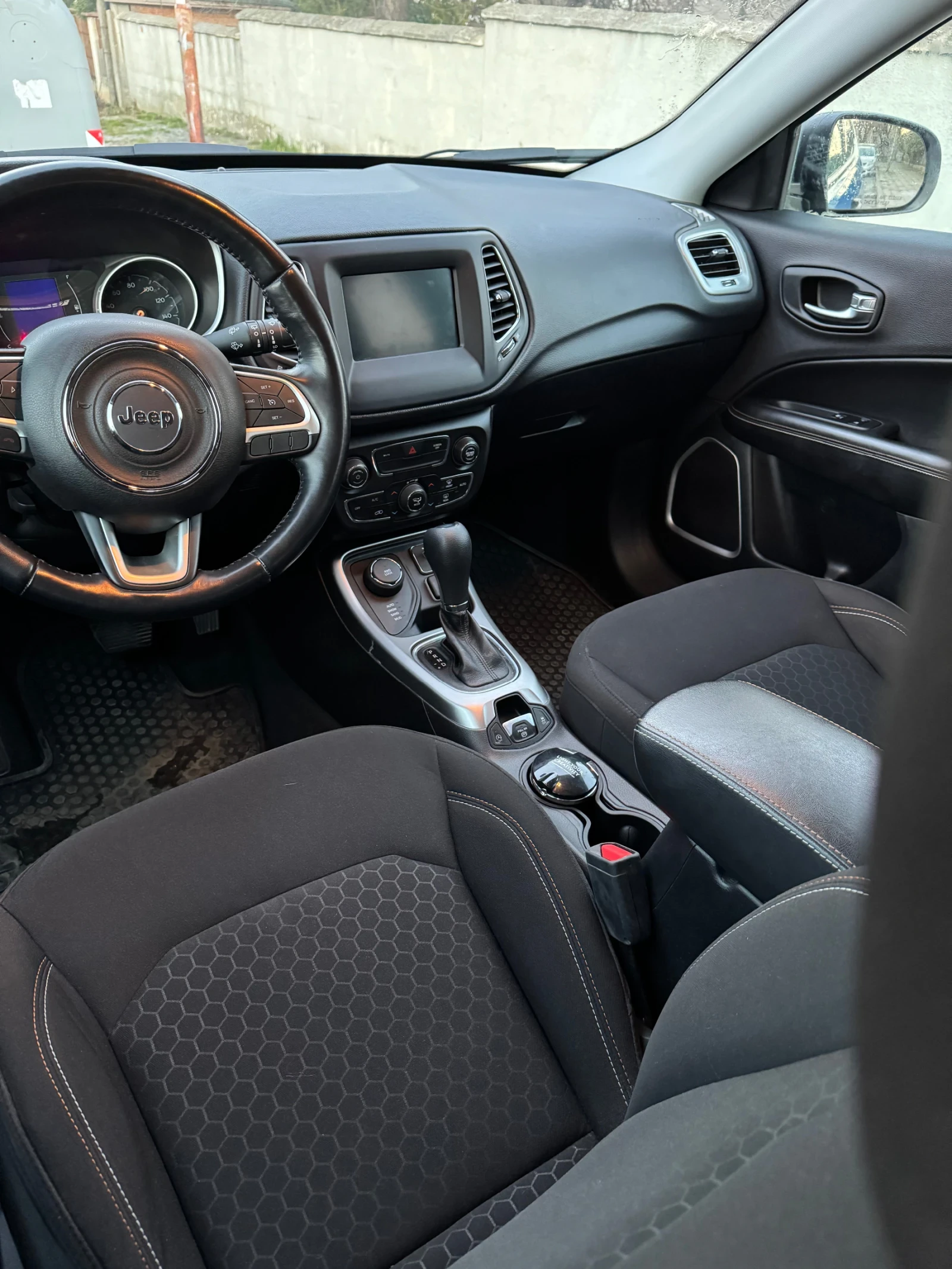 Jeep Compass 4x4 180hp - изображение 6