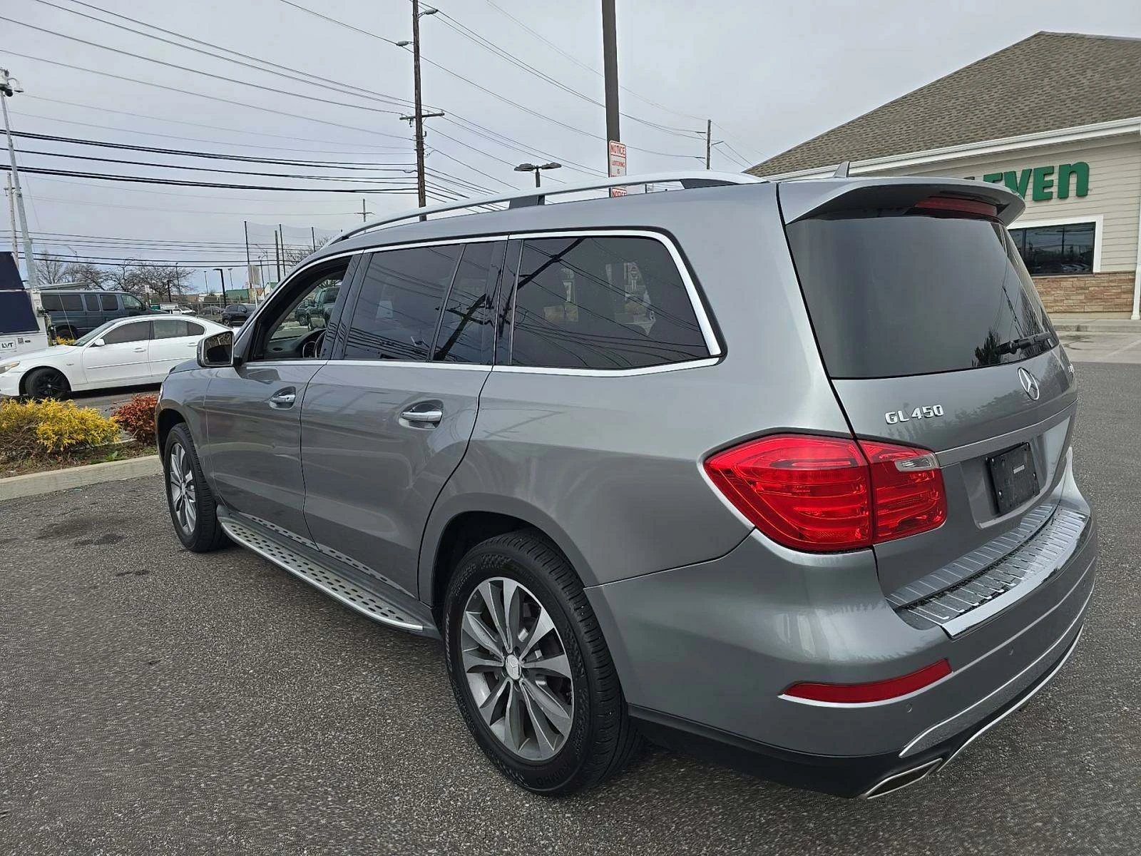 Mercedes-Benz GL 450 4MATIC* HARMAN KARDON* PANO* PODGREV*  - изображение 3