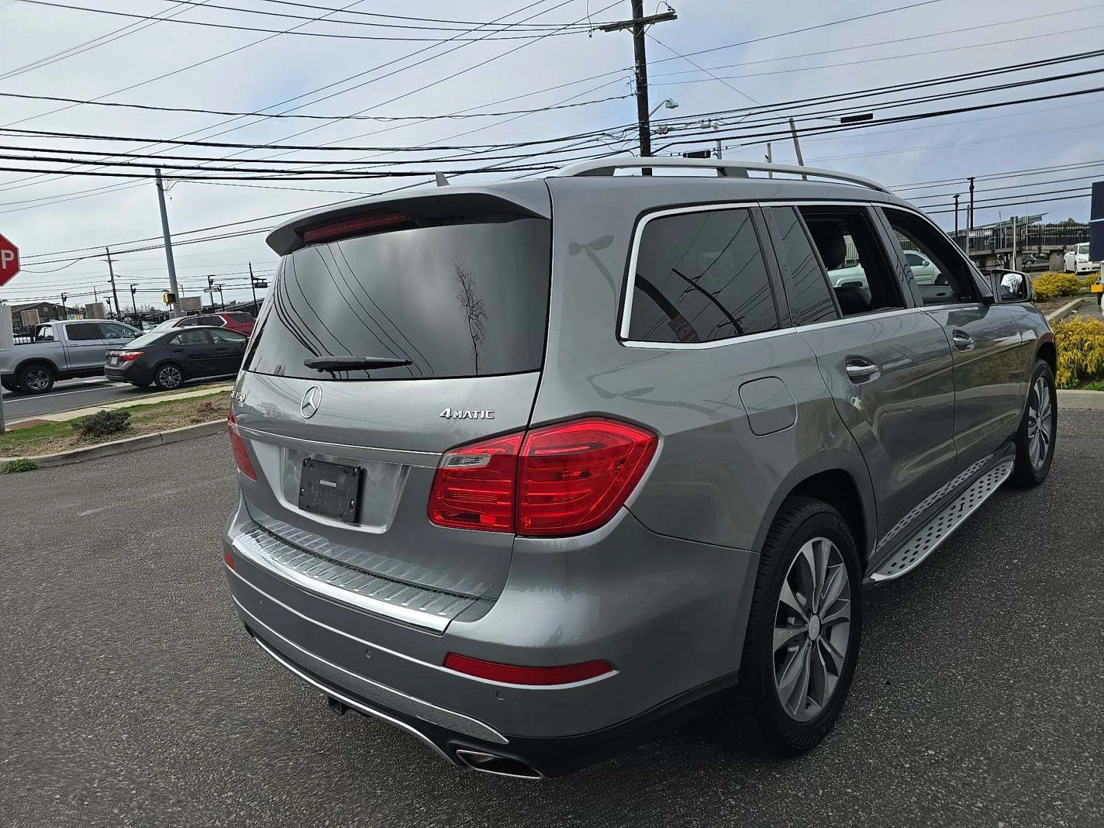 Mercedes-Benz GL 450 4MATIC* HARMAN KARDON* PANO* PODGREV*  - изображение 4