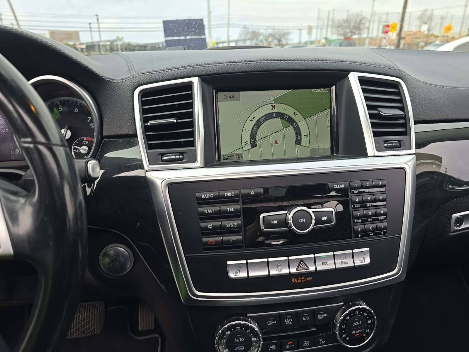 Mercedes-Benz GL 450 4MATIC* HARMAN KARDON* PANO* PODGREV*  - изображение 6