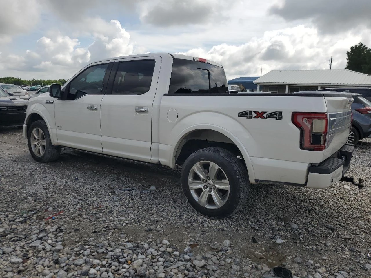 Ford F150 SUPERCREW* Кожен салон* Авто Кредит - изображение 2