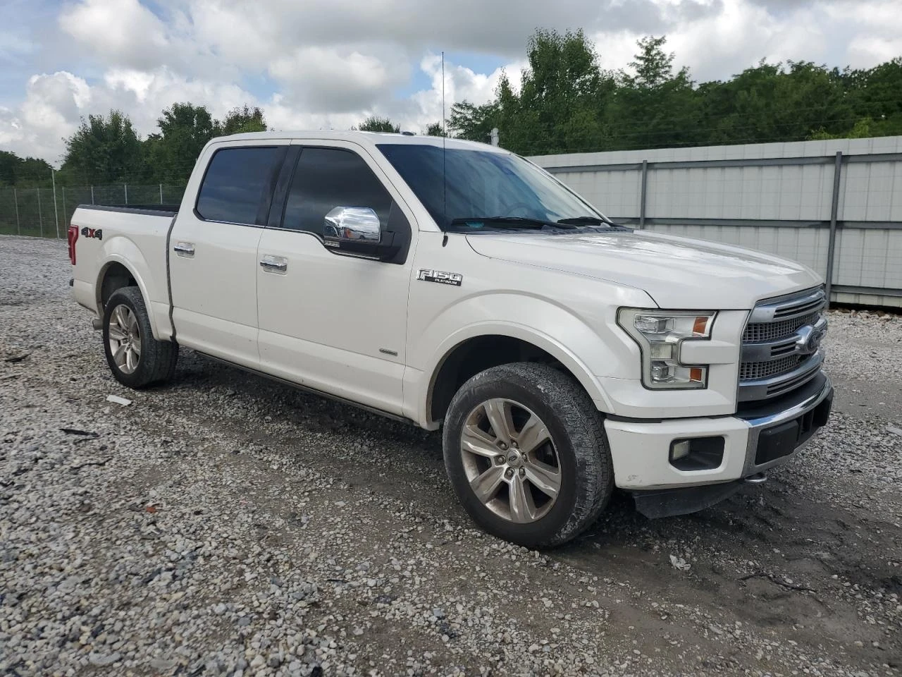 Ford F150 SUPERCREW* Кожен салон* Авто Кредит - изображение 4