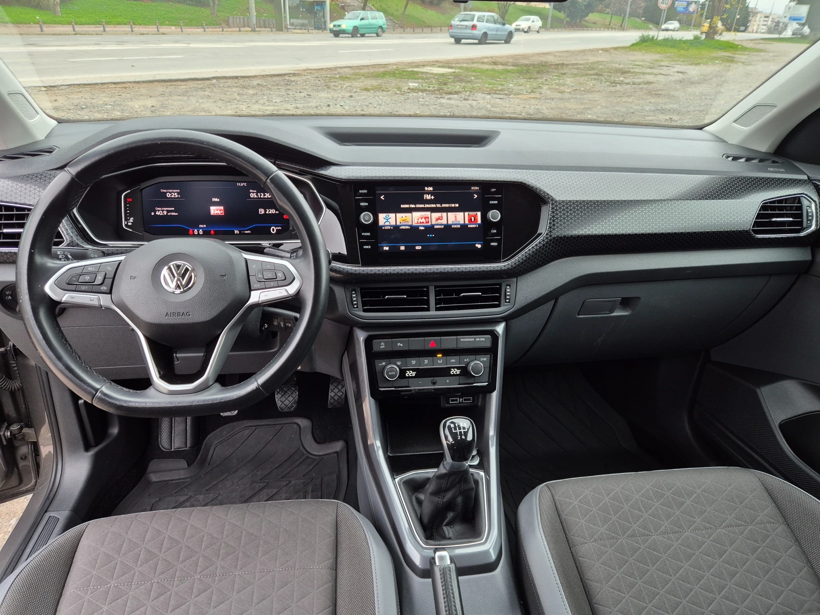 VW T-Cross 1.6TDI 99000��!!! | Mobile.bg � ����������� 14