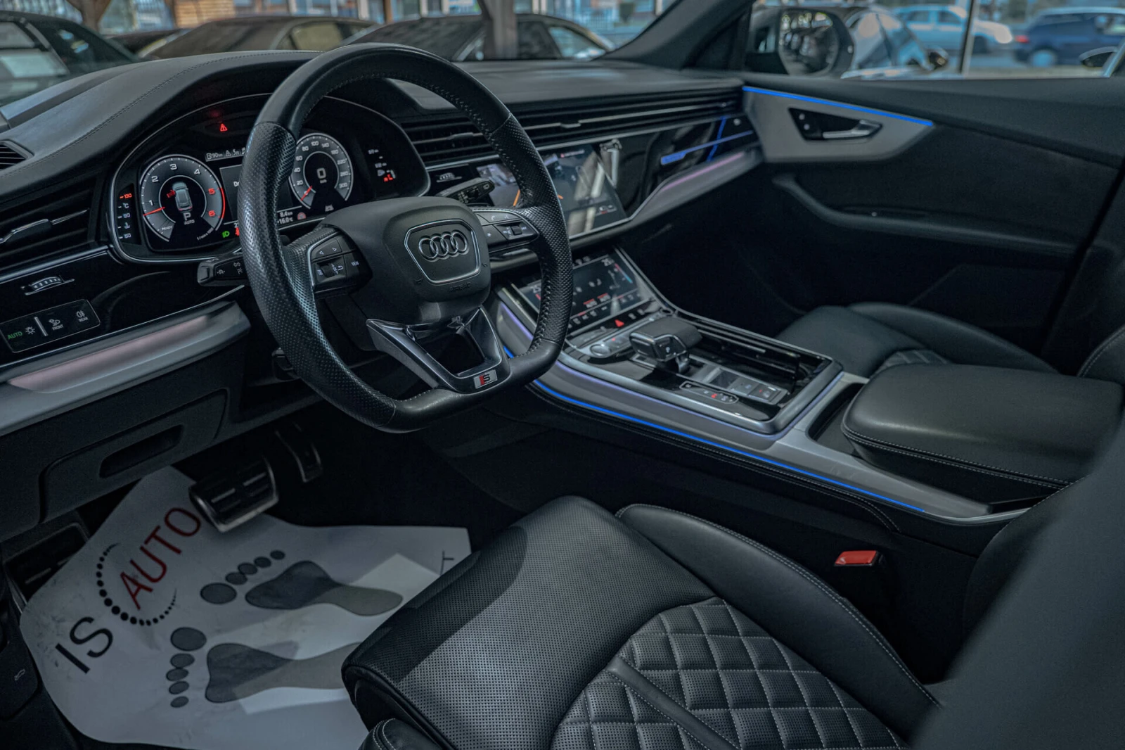 Audi Q8 50TDI/Ambient/Обдухване/Sline/HuD/Quattro - изображение 5