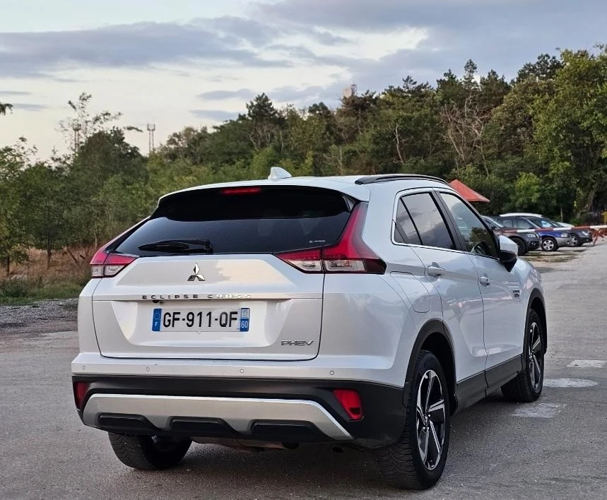 Mitsubishi Eclipse Cross PHEV Топ Състояние - изображение 5