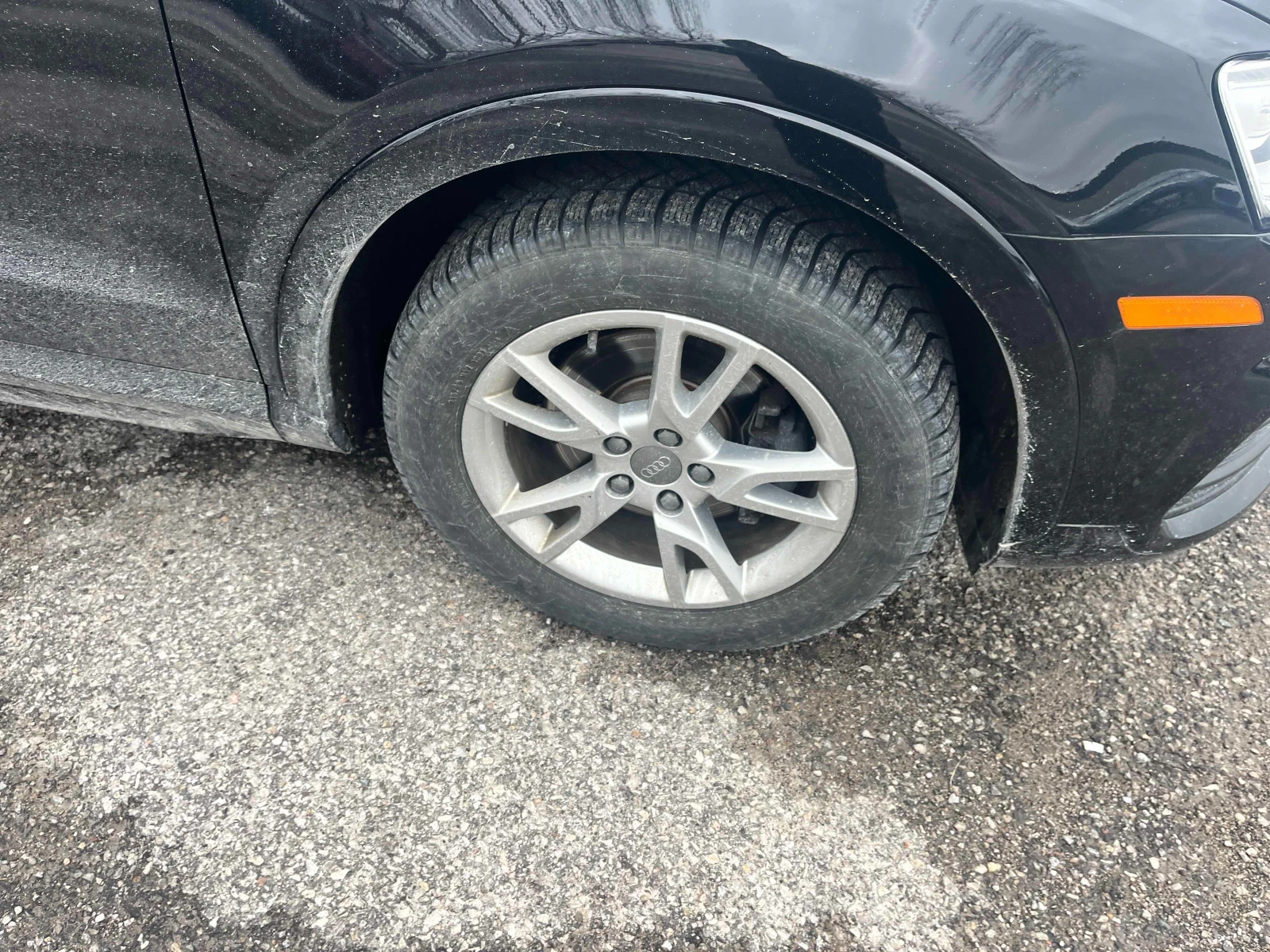 Audi Q3 Komfort * * CARFAX * * АВТО КРЕДИТ * * , снимка 6 - Автомобили и джипове - 54169576