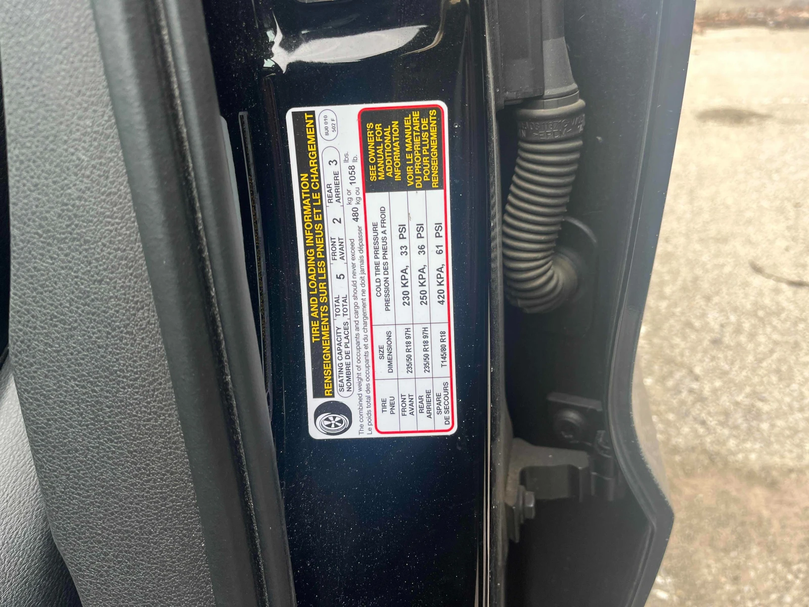 Audi Q3 Komfort * * CARFAX * * АВТО КРЕДИТ * * , снимка 12 - Автомобили и джипове - 54169576