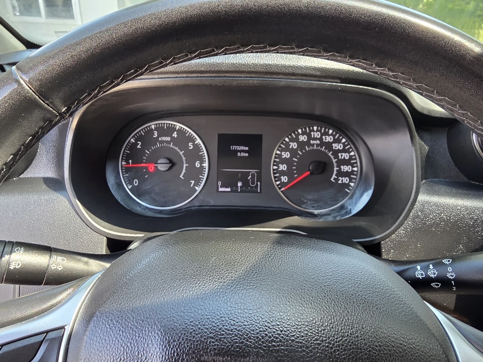 Dacia Duster 1.5DCI/110HP/NAVI/CAMERA, снимка 14 - Автомобили и джипове - 54693124