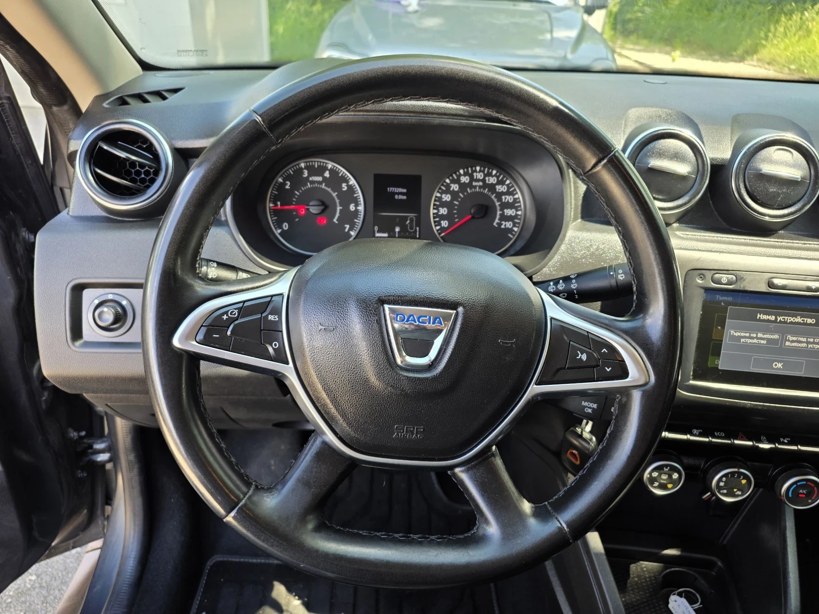 Dacia Duster 1.5DCI/110HP/NAVI/CAMERA, снимка 12 - Автомобили и джипове - 54693124