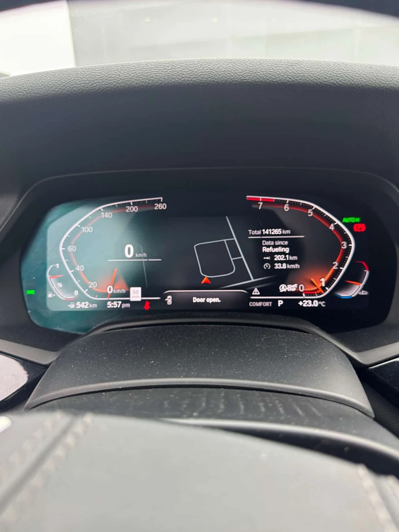 BMW X5 xDrive40i/HARMAN KARDON/HUD/LASER/ПАНОРАМА/360, снимка 8 - Автомобили и джипове - 54952811