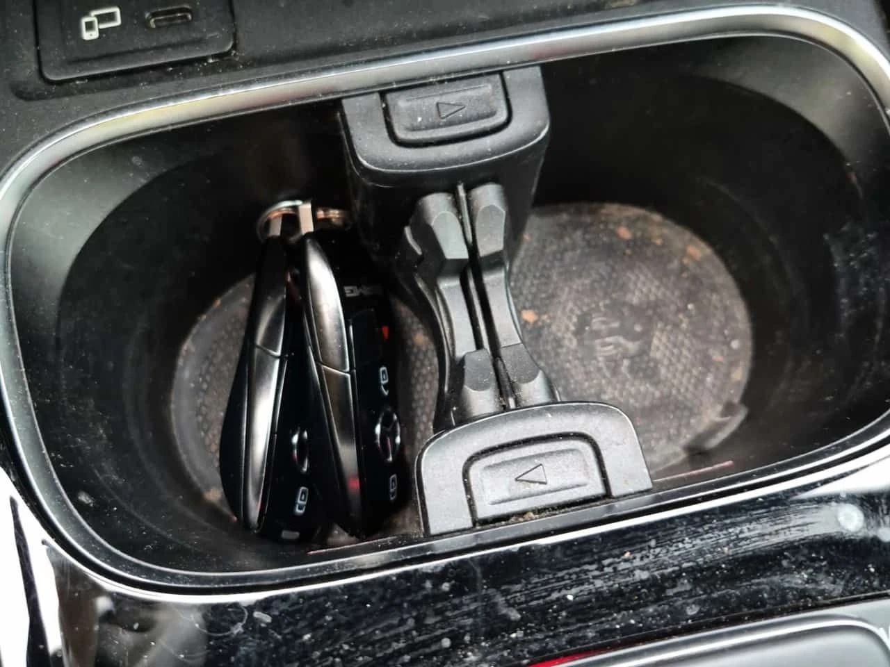 Mercedes-Benz GLB35AMG * CARFAX * От Mercedes * , снимка 11 - Автомобили и джипове - 55439793
