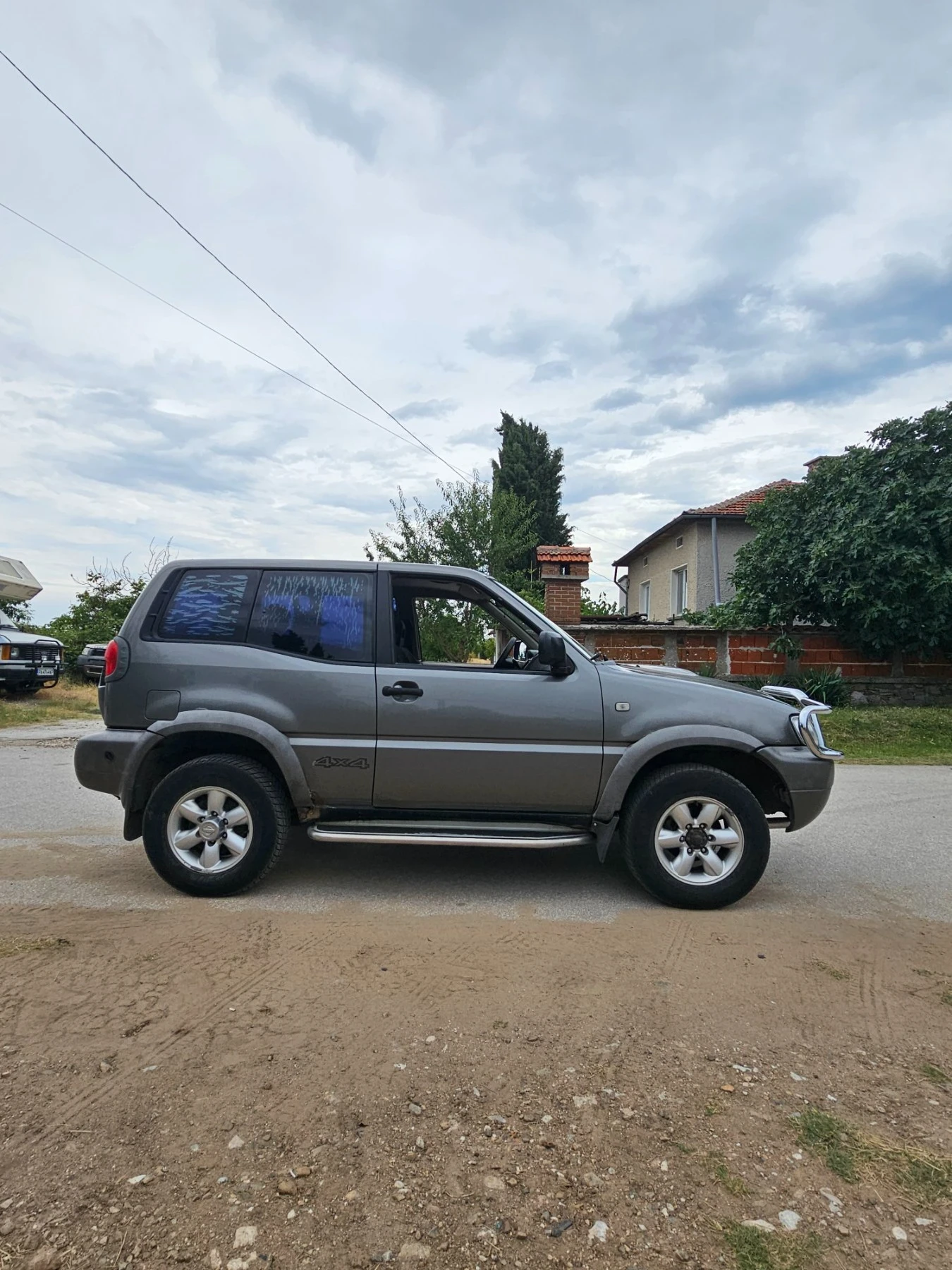 Nissan Terrano, снимка 5 - Автомобили и джипове - 55464130