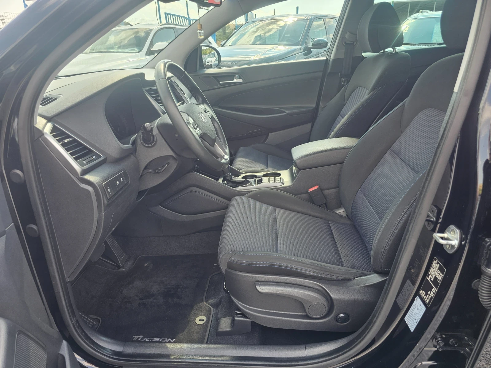 Hyundai Tucson 1.7cdti  82456km | Mobile.bg � ����������� 9