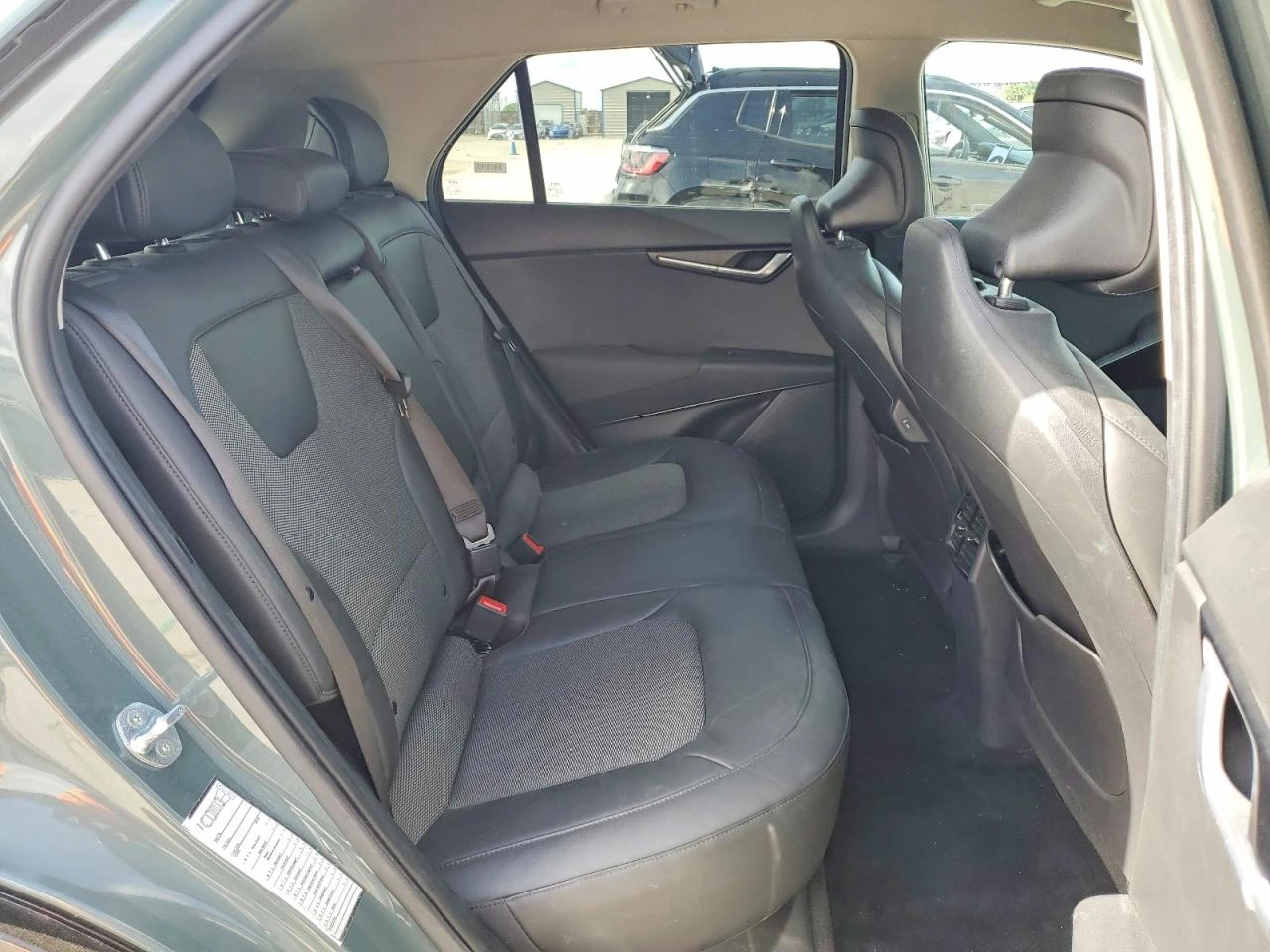 Kia Niro Wind , снимка 10 - Автомобили и джипове - 55592956