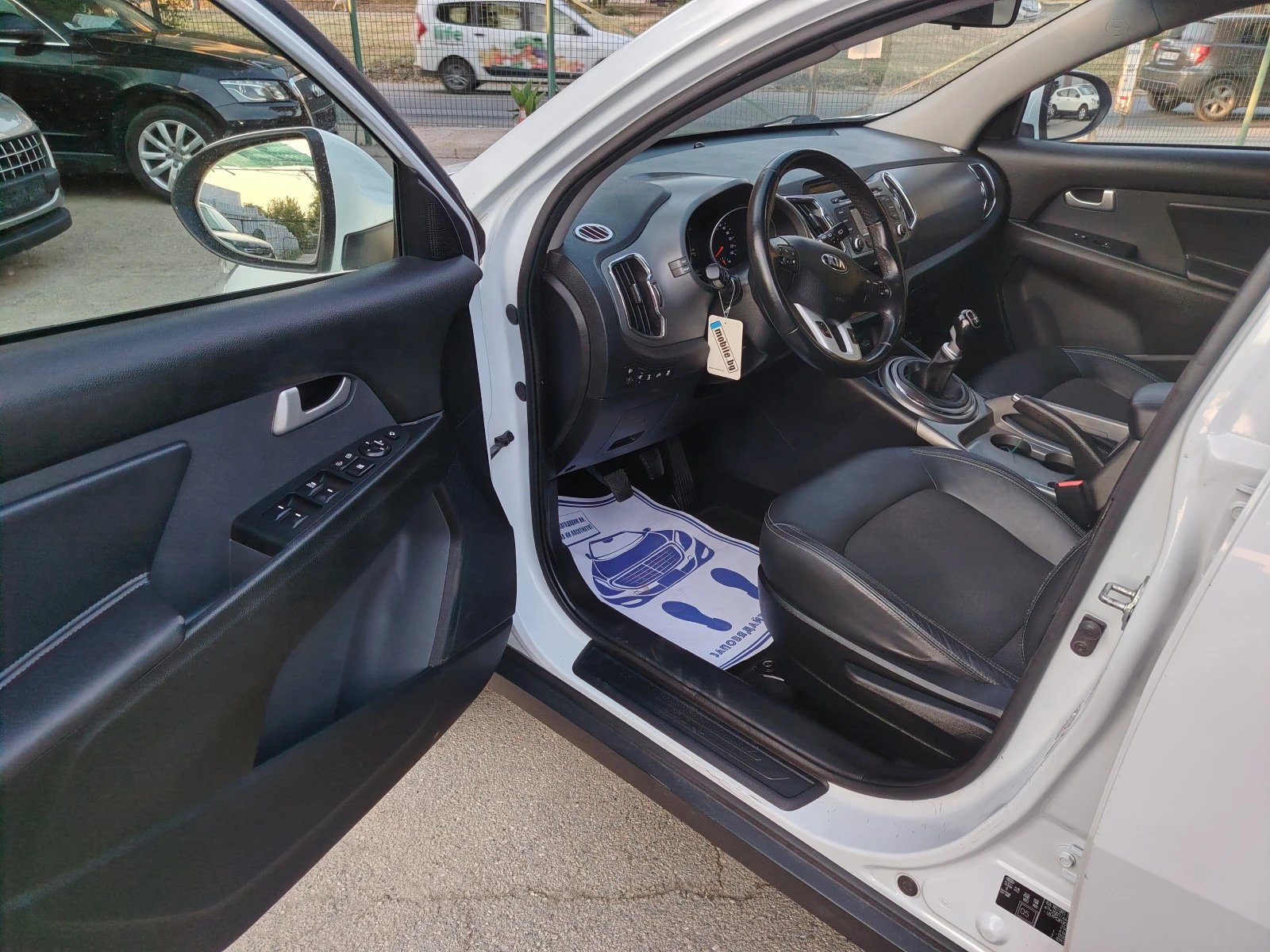 Kia Sportage 2.0 BARTER 136, снимка 10 - Автомобили и джипове - 55946366