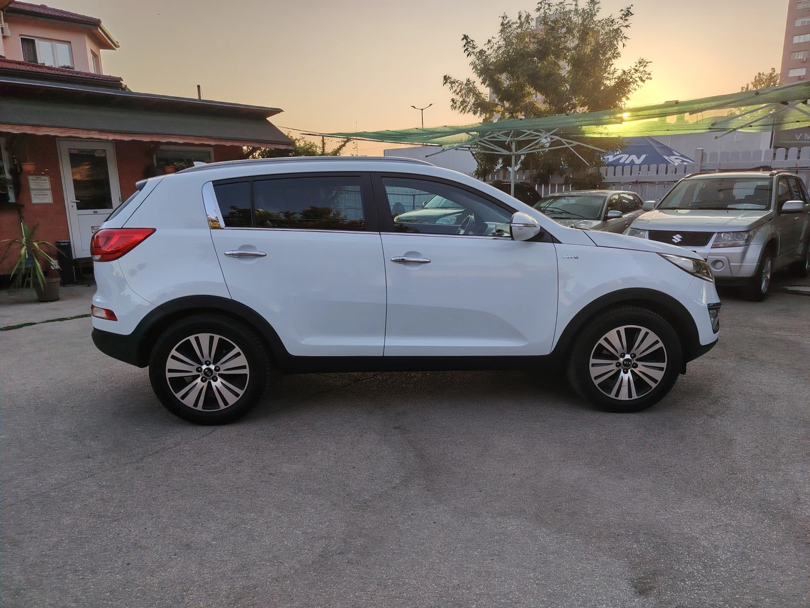 Kia Sportage 2.0 BARTER 136, снимка 4 - Автомобили и джипове - 55946366