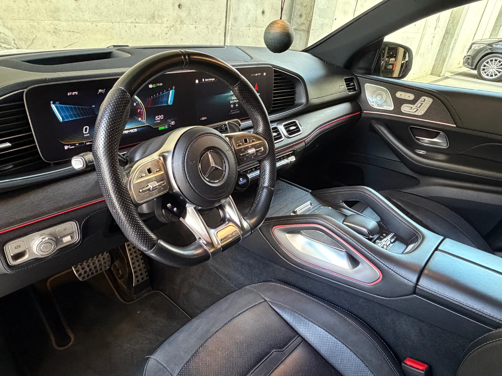 Mercedes-Benz GLE 53 4MATIC Coupe Silver Star, снимка 11 - Автомобили и джипове - 56037649