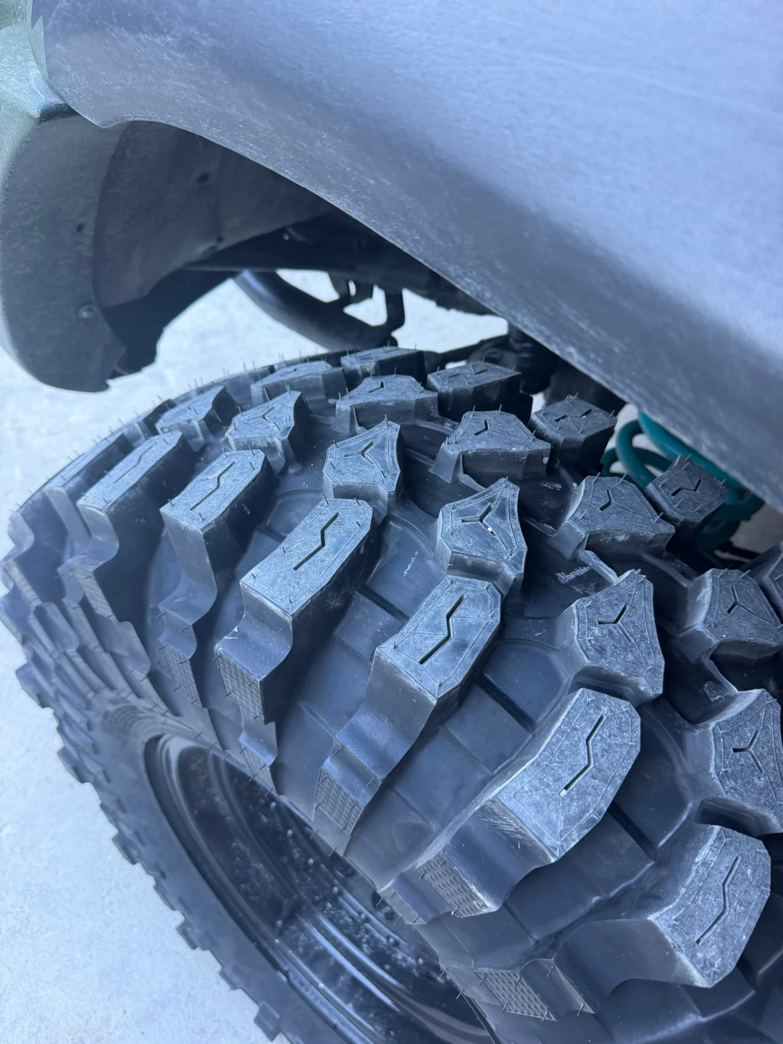 Nissan Patrol, снимка 2 - Автомобили и джипове - 56170638