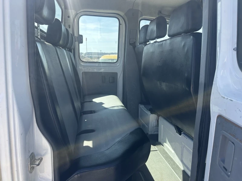 VW Crafter, снимка 9 - Бусове и автобуси - 49506389