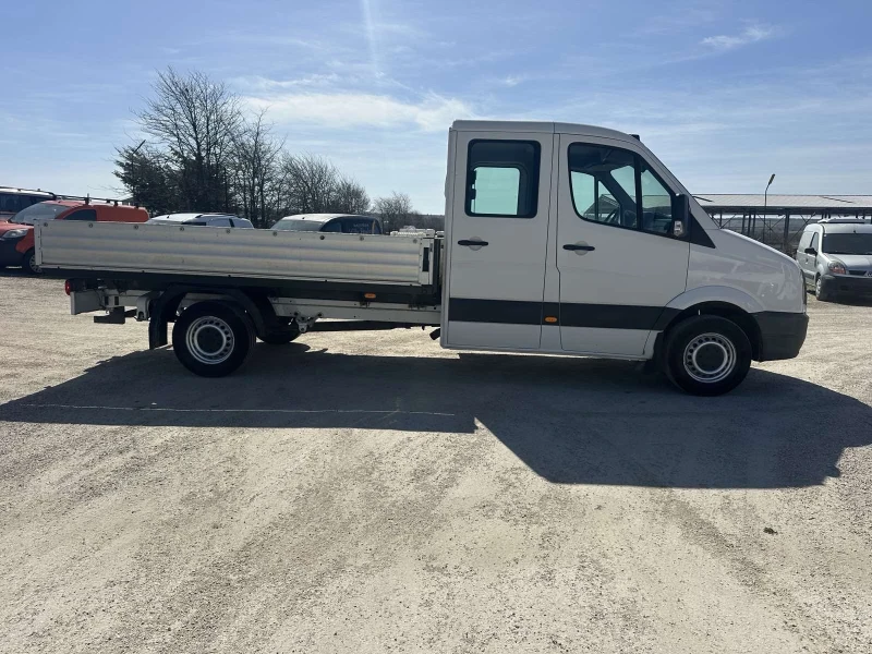 VW Crafter, снимка 4 - Бусове и автобуси - 49506389