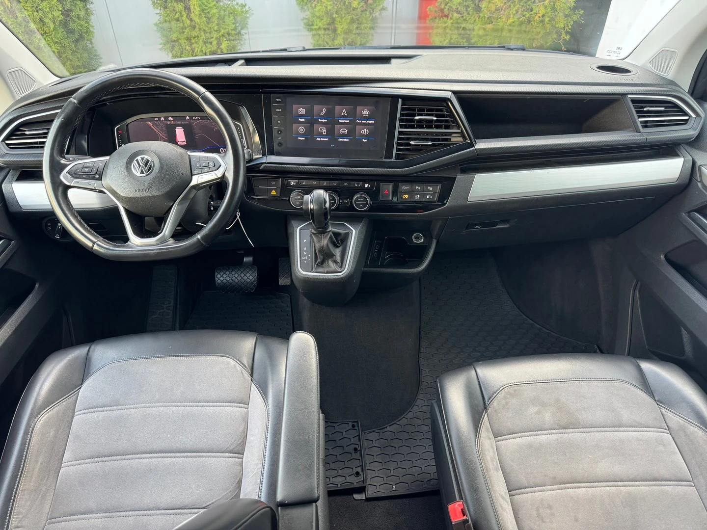 VW Multivan Comfortline TDI - изображение 10