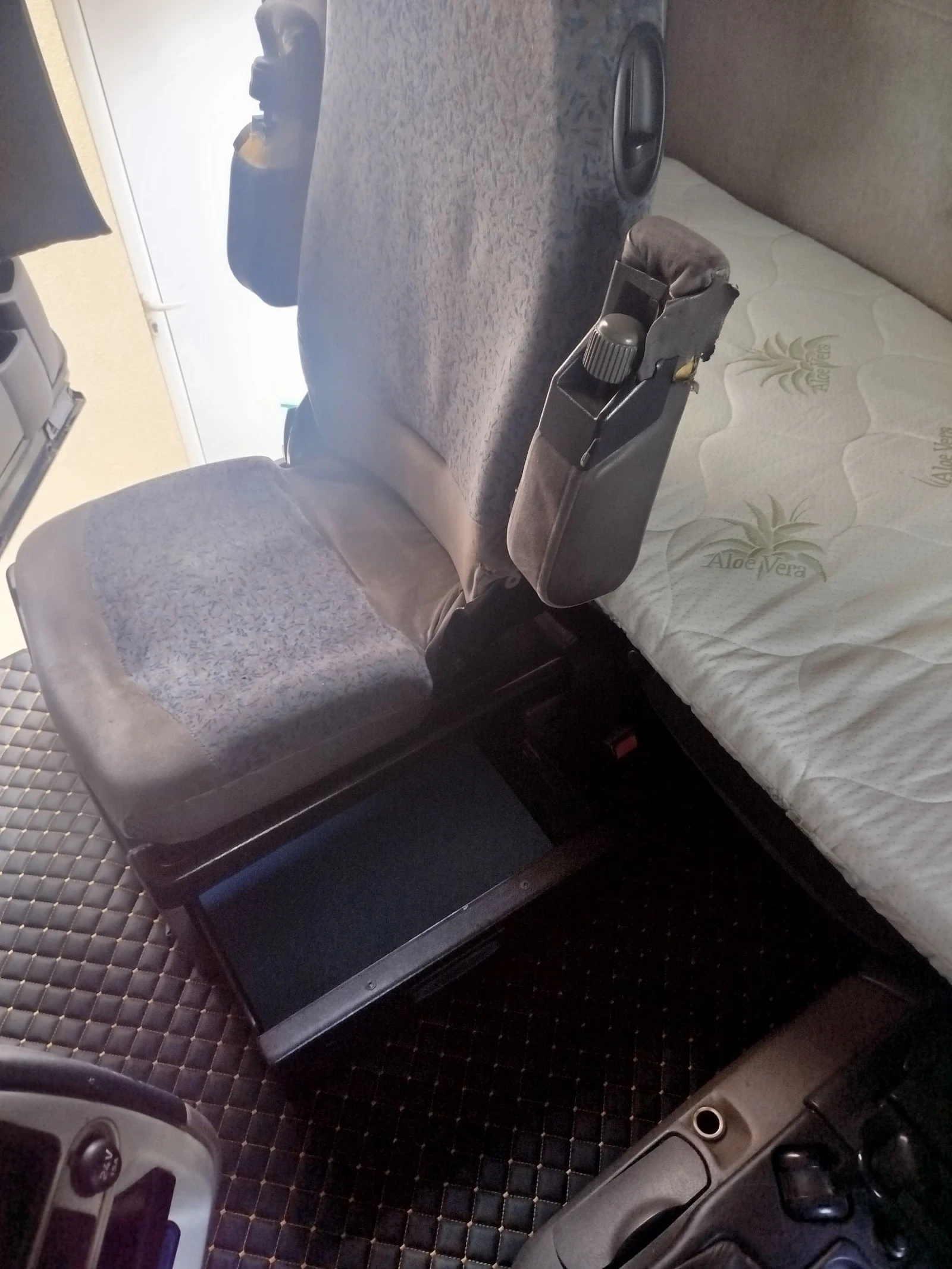 Renault Magnum 480DXI   | Mobile.bg   11