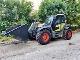       Claas Scorpion 7055