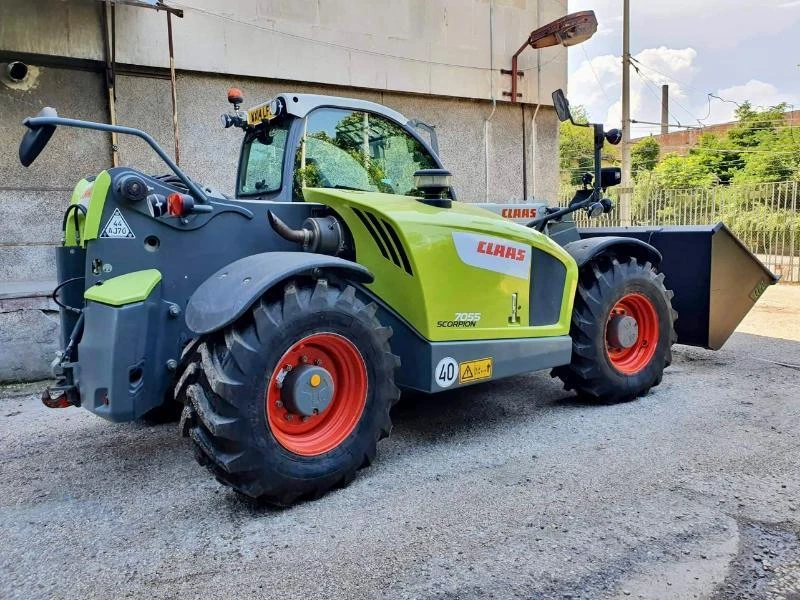 Телескопичен товарач Claas Scorpion 7055 - изображение 5