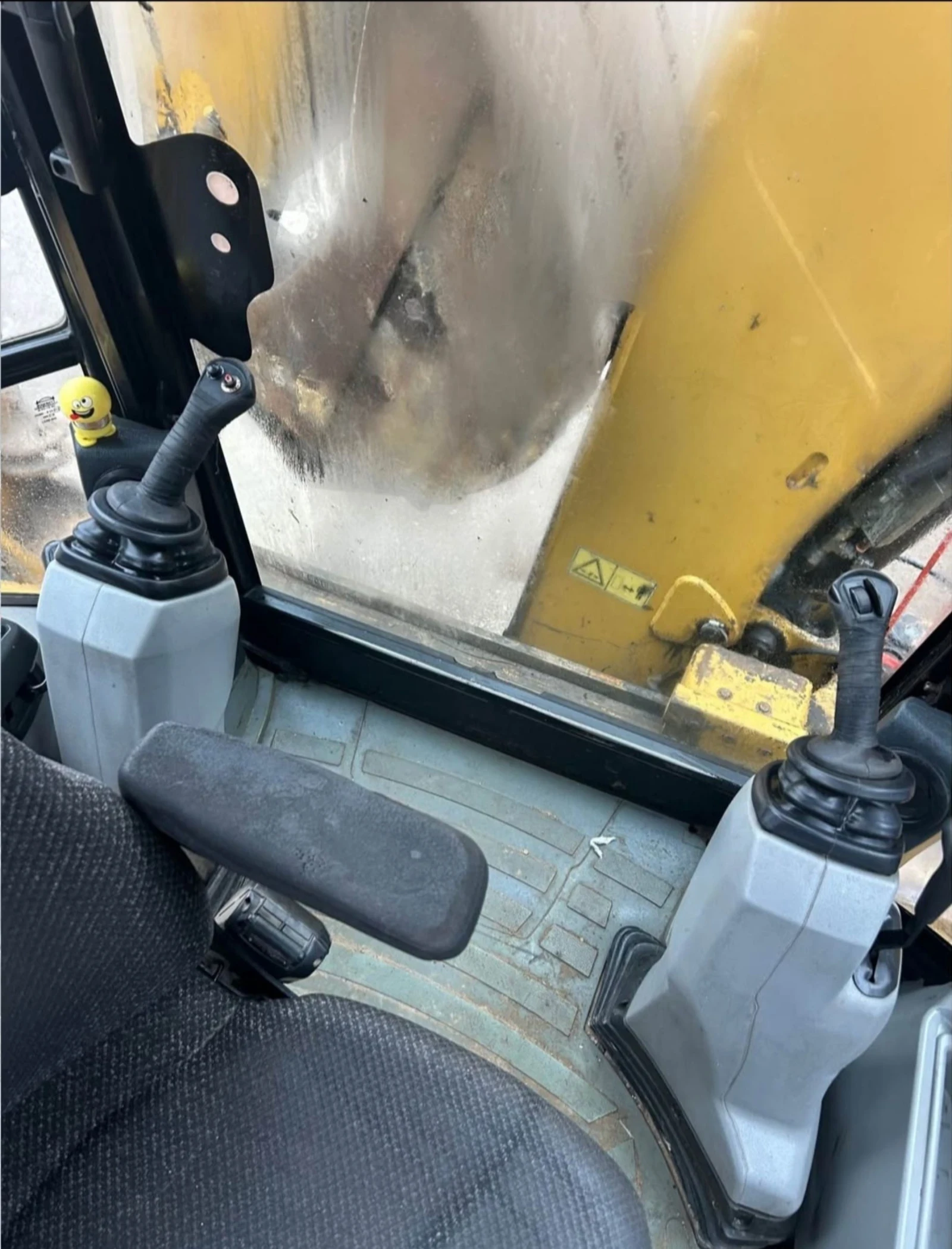 ����� Cat CAT 434 E | Mobile.bg � ����������� 7