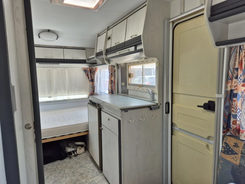 Каравана Chateau 4 МЕСТА WC БАНЯ ФОРСЕЛТ , снимка 9 - Каравани и кемпери - 50779083