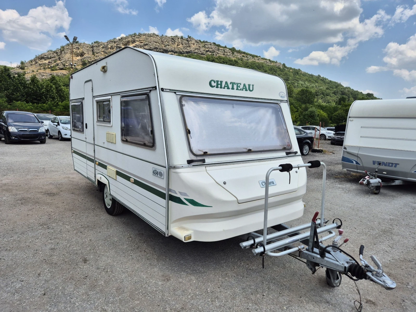 Каравана Chateau 4 МЕСТА WC БАНЯ ФОРСЕЛТ , снимка 1