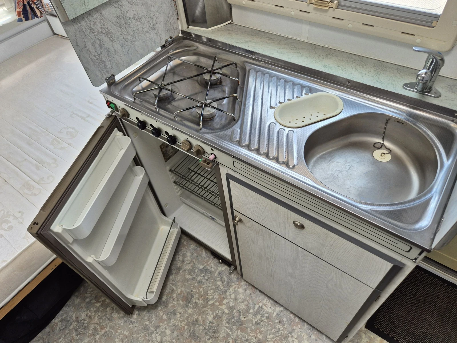  Chateau 4  WC    | Mobile.bg   14